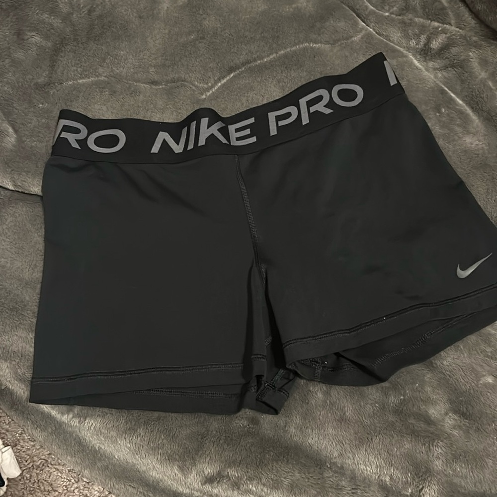 Nike pros
